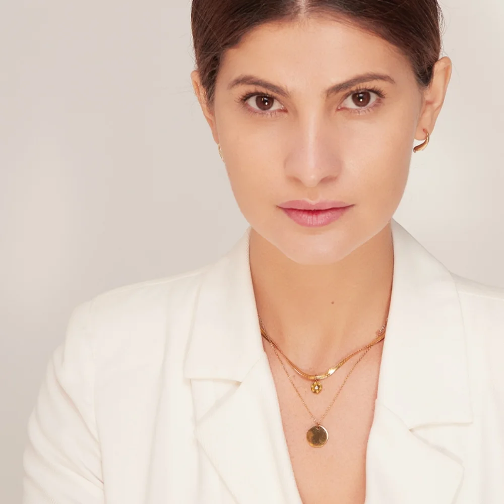 Stylish Layered Choker - Picture 6 of 7